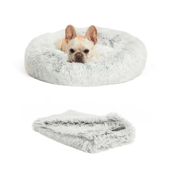 DONUT SHAG BUNDLE BED AND BLANKET FROST 23X23